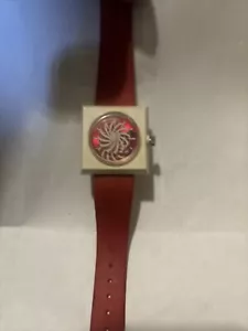 Rare RED Lucite 70s Lucerne Windup Kaleidoscope Ladies Cocktail Watch - Picture 1 of 1