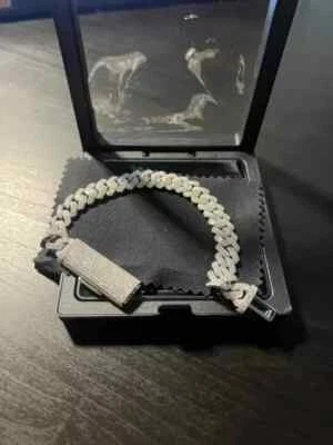 4Ct Round Real Moissanite Cuban Link 8MM 7Inch Bracelet 14K White Gold Plated - Image 1 of 4