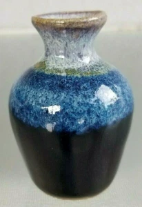 "Jarrón de cerámica artística de estudio de mediados de siglo azul cobalto artista firmado FF 2,75" - Imagen 1 de 7