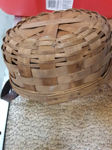 Longaberger Handmade 6" Small Round Basket with Leather Handles 1992 Signed Cover