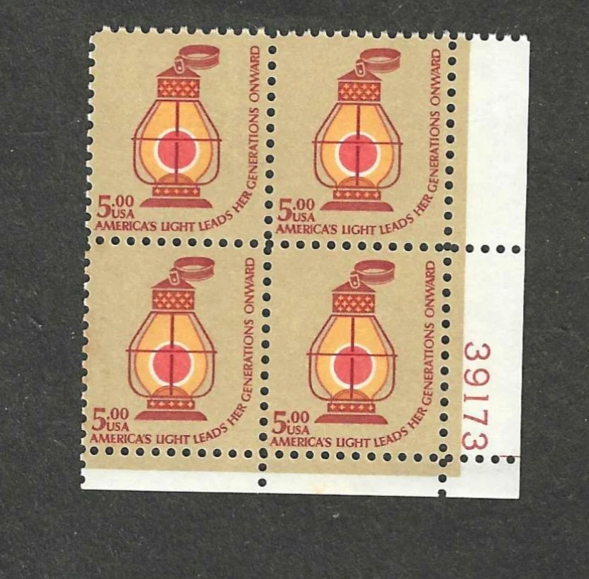 #1612 $5 AMERICANA ISSUE MNH PL BLOCK - Image 1 of 1