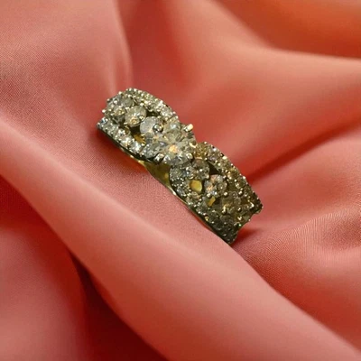 Pave 0.90 TCW Round Brilliant Cut Natural Diamonds Engagement Ring in 14K Gold - Image 1 of 4