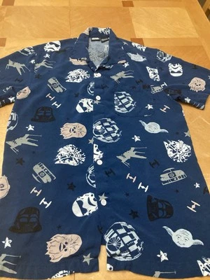 Camisa manga corta con botones Star Wars para hombre talla pequeña Foto 1 de 3