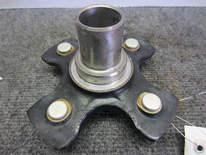 2009 Suzuki LTA500 King Quad AXI Rear Hub - LTA 500 KingQuad - Picture 1 of 3