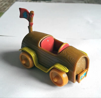 Schtroumpf véhicule à friction La voiture Peyo Jakks - Photo 1/4