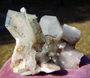 Große Ajoite in Quarz Kristallcluster aus Messina Kupfermine Südafrika - Bild 1 von 18