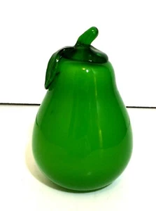 Vidrio artístico exuberante verde pera fruta soplado a mano decoración del hogar o pisapapeles - Imagen 1 de 6