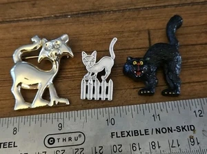 Trío de prendedores vintage para gatos - Imagen 1 de 7