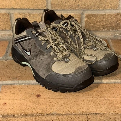Nike ACG Zapatos de Senderismo para Mujer 7 Marrón Salboiler Gamuza 380587-007 Excelente Foto 1 de 4