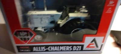 2023 ERTL 1/16 Industrial Allis Chalmers D21 Diamond White Chaser. 1 Of 60 Made  - Image 1 of 4