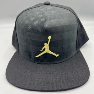 Air Jordan True Mütze Herren schwarz USA Flagge Paisley Jumpman Druckknopflasche Kappe - Bild 1 von 8