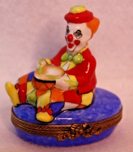 Limoges Trinket Box Pint Main France - Clown spielt Schlagzeug - Bild 1 von 4