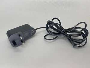 HTC Vive Base Station Lighthouse Charger TC NE30W-UK - Picture 1 of 5