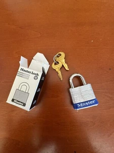 CANDADO PEQUEÑO MASTER LOCK COMPANY, NUEVO EN CAJA CON DOS LLAVES - Imagen 1 de 7