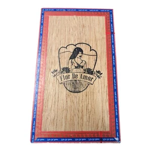 Flor De Amor 25 Churchill Cigar Box Nicaragua 8x4.75x4.25 Inches - Picture 1 of 7