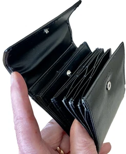 New! BUXTON LEATHER WALLET Clutch/Organizer/Folding FOR Cards/Cash/Coins & MORE! - Picture 1 of 17