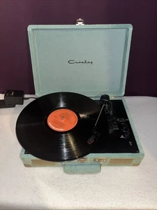Crosley Portable Turntable  CR8005U-SE1 Working Includes Power Adapter - Picture 1 of 15