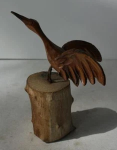 Bird Figurine Wooden Hand Carved Big Wings Perched on Piece Of Wood Figurine - Picture 1 of 1