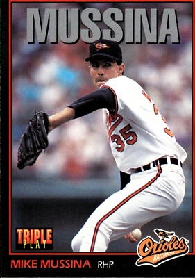 1993 Triple Play #13 Mike Mussina - Image 1 of 2