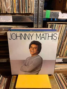 Johnny Mathis – The Best Of Johnny Mathis: 1975-1980 Vintage VG+ AB83 - Picture 1 of 2