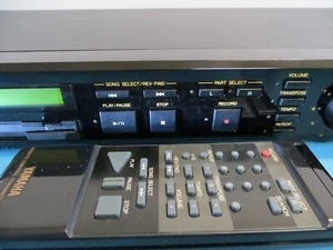Yamaha Disklavier DKC-100R With Remote - Picture 1 of 24