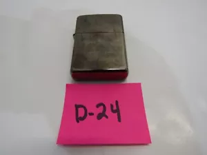 D-24 OLD USED ZIPPO LIGHTER PLAIN COLLECTABLE - Picture 1 of 2