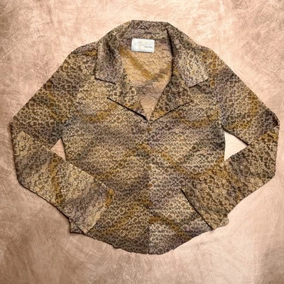 Blusa Vintage Años 90 Diseños Ecuestres Floral Malla Abotonada Cuello en V Recorta Hada Foto 1 de 4