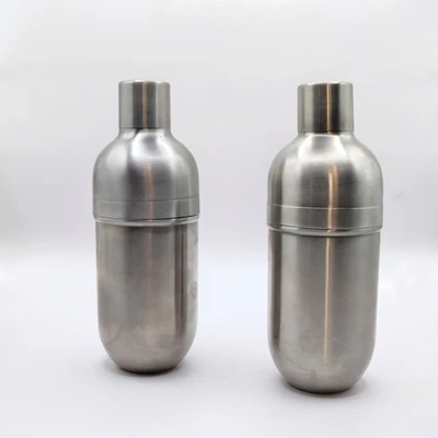 Martini Shaker Set Cocktail  Stainless Steel Set of 2 with strainer 7.5 tall - Image 1 of 4