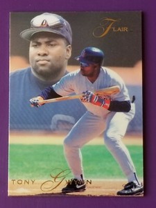 1993 Flair Baseball - #133 - Tony Gwynn - San Diego Padres
