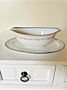 Sango Jacqueline Gravy Boat con sottopiatto attaccato - rara vintage fine Cina - - Foto 1 di 10