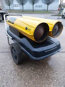 Master 240v Twin Barrel Direct Diesel Workshop Heater B300CED Spares or Repair - Picture 1 of 9