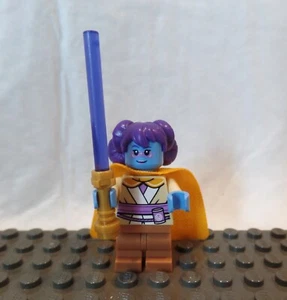 LEGO 75358 Tenoo Templo Jedi Star Wars LYS SOLAY Minifigura con Sable de Luz - Imagen 1 de 3