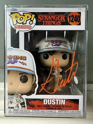 Stranger Things - Dustin Temporada 4 Pop! Vinilo-Funko firmado por Gaten Matarazzo certificado de autenticidad Foto 1 de 4