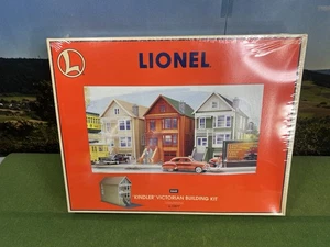 LIONEL 6-12977 O AND O27 SCALE KINDLER VICTORIAN PLASTIC BUILDING KIT NIB SEALED - Picture 1 of 7