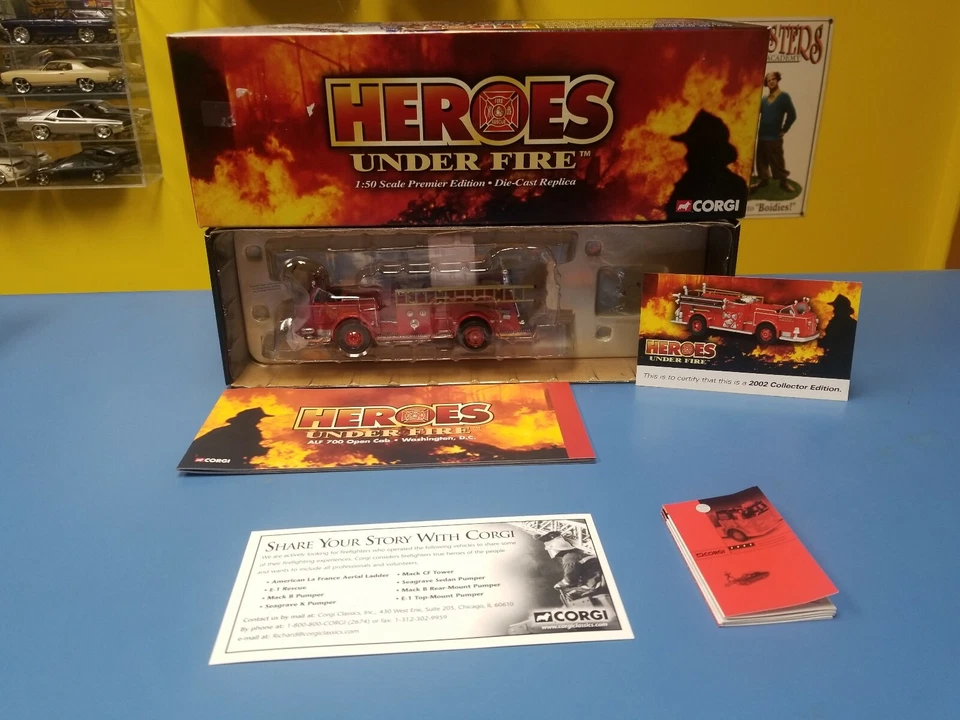CORGI HEROES UNDER FIRE AMERICAN  LAFRANCE  700 OPEN CAB  WASHINGTON, DC  NEW - Image 1 of 4