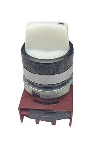 GE C-2000 Push Button P9MSLZ3B - NEW - Picture 1 of 3