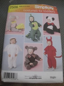 Modello Simplicity 2506 Costumi per Bambini, 4 stili taglie da 1/2 a 4 - Foto 1 di 2