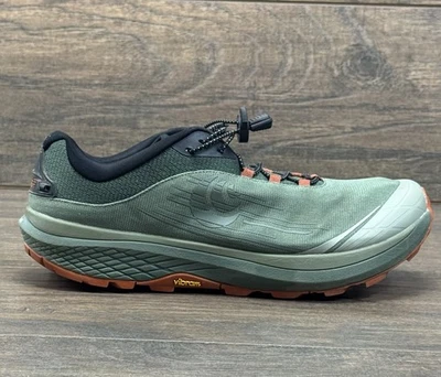 Туфли мужские Topo 11 Athletic Pursuit Trail беговые оливковые/глиняные для улицы - Изображение 1 из 4