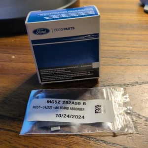 Genuine Ford Shield Electromagnetic MC5Z-292A59-B - Foto 1 di 5