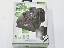 Venom Twin Charging Dock 2X Rechargeable Battery Packs - Xbox Series X/S/1 Black