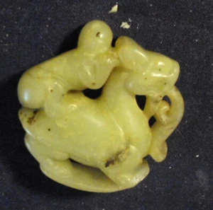 oriental carved Jade dragon with rider 2" diameter medallion - Picture 1 of 3