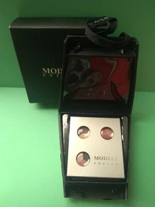 MODELS PREFER SHOP TILL YOU DROP COMPACT FOR EYES & CHEEKS - Picture 1 of 5