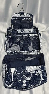 Hanging Toiletry Bag Travel Organizer - Picture 1 of 3
