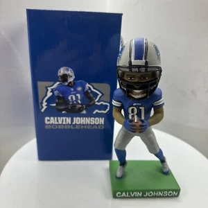 Detroit Lions Calvin Johnson 27/10/24 SGA Bobblehead Pride of the Lions nuovo con scatola - Foto 1 di 12