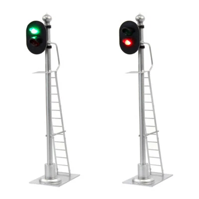 2pcs O Scale 1:43 Model Railway Signals Green Red Block Signal with Ladder - Image 1 of 4