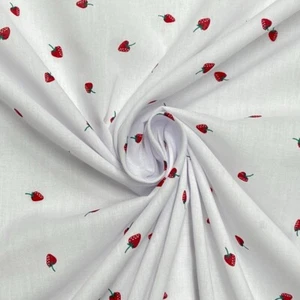 10m Small Strawberries Poly Cotton Fabric Dress Quilt Patchwork Crafts 45" WHITE - Picture 1 of 1