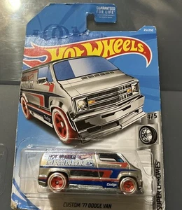 Hot Wheels 2017 Custom ’77 Dodge Van | New in Pack, Card Wear - Bild 1 von 5
