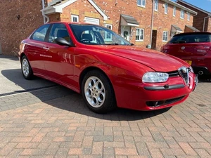 Alfa Romeo 156 2.5 V6 24V 6 Speed Manual - April 1998 – Sportpack 3 in Alfa Red - Picture 1 of 24