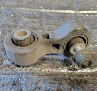 2013-2016 Audi A5 Rear Stabilizer Bar End Link Oem - Image 1 of 4