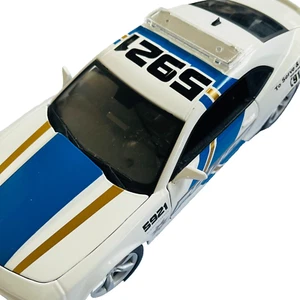 Maisto Special Edition 1:18 Scale 2010 Chevy Camaro RS SS Police Beautiful lines - Picture 1 of 12